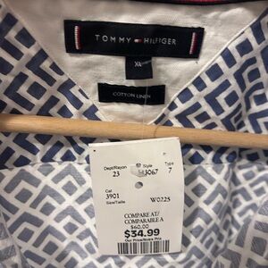 Tommy Hilfiger Blue and White Casual Button Down Shirt